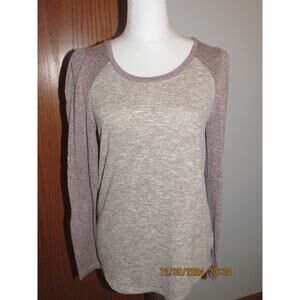 Feather-Soft Sweater by Maurices – Size Small